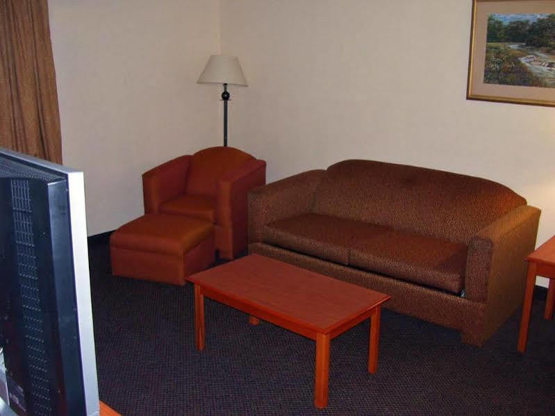 Comfort Inn Airport Memphis Exterior photo